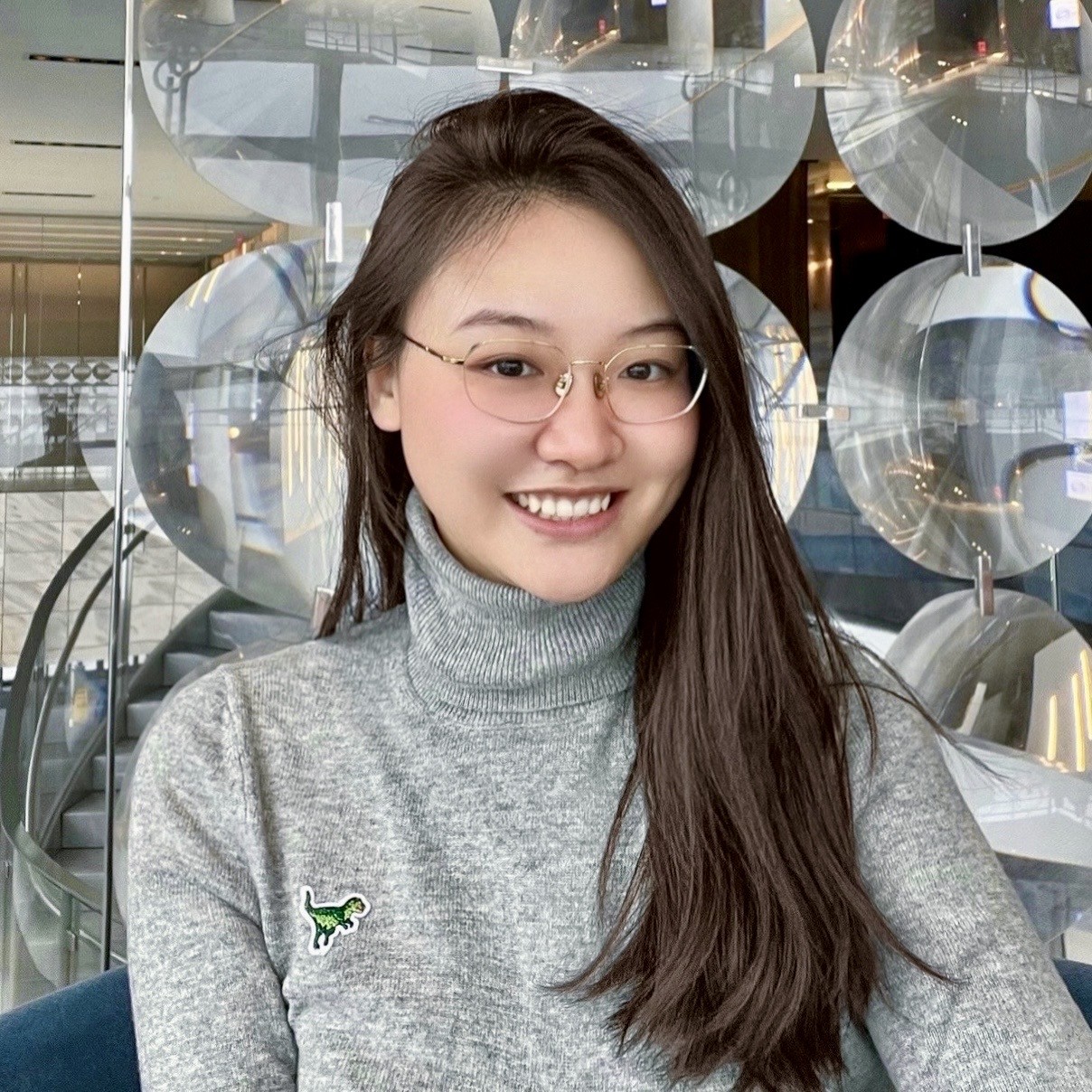 Yvonne Hou